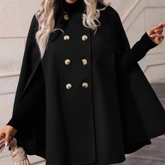 Luxe classic button up cape coat - Picture 2 of 4